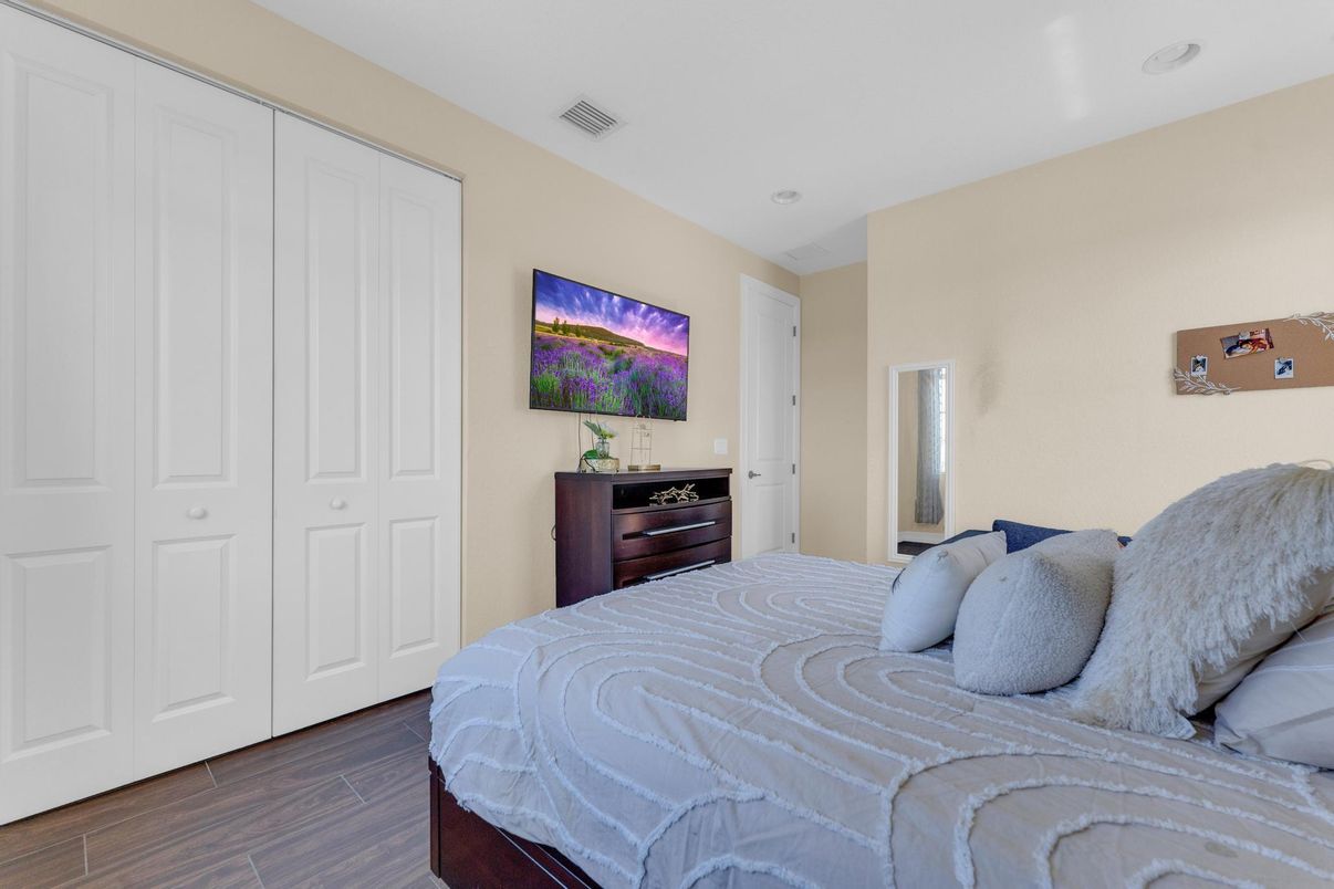 Bedroom, Interior, Wood Texture Flooring