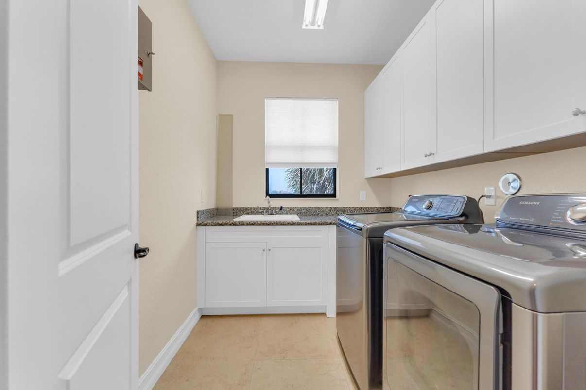 Interior, Washer