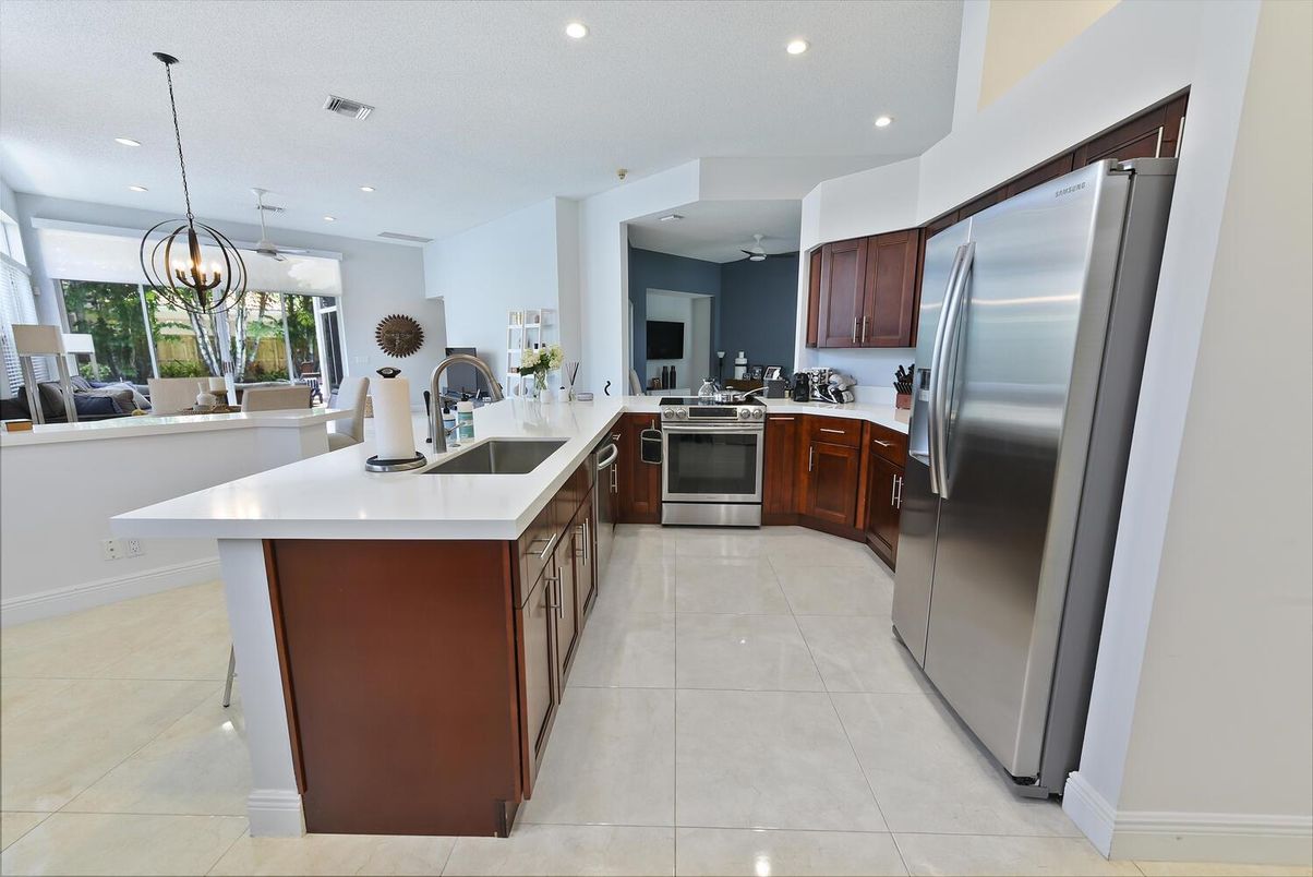 Interior, Kitchen, Pendant Lights, Recessed Lighting, Stainless Steel Appliances