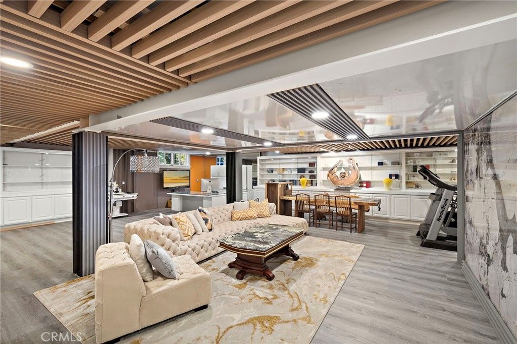 Dining room, Interior, Living room, Recessed Lighting, Wood Texture Flooring