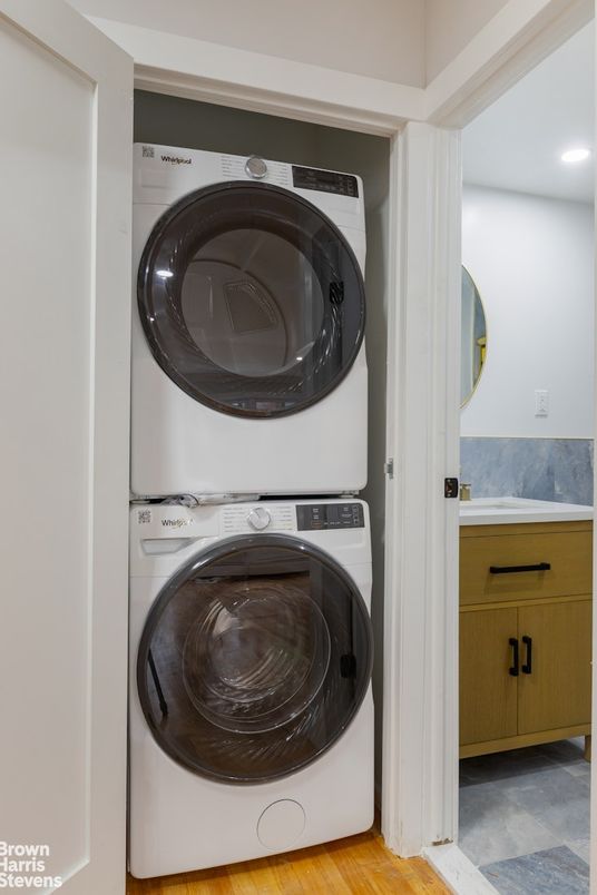 Interior, Recessed Lighting, Utility Closets, Washer
