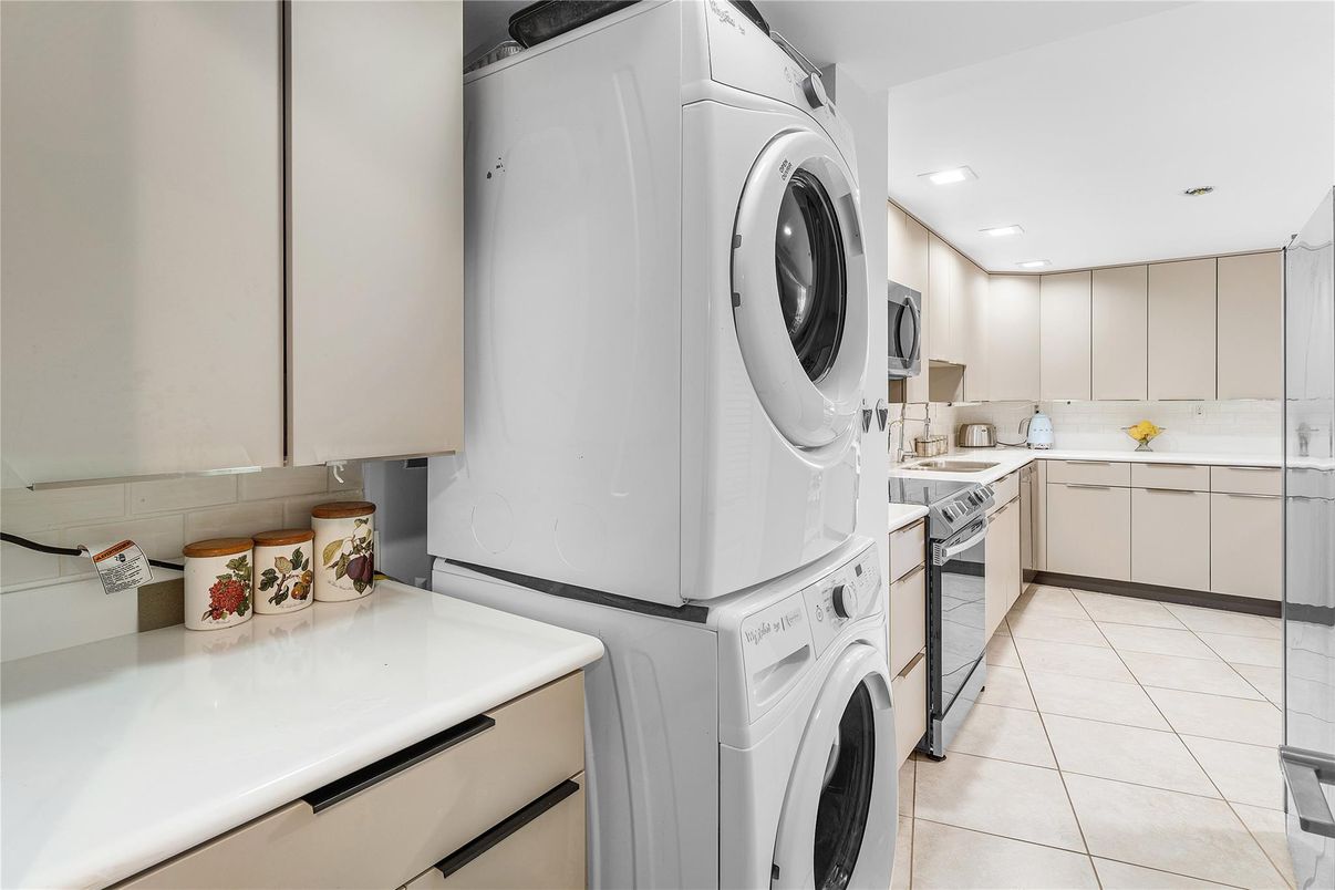 Interior, Recessed Lighting, Washer