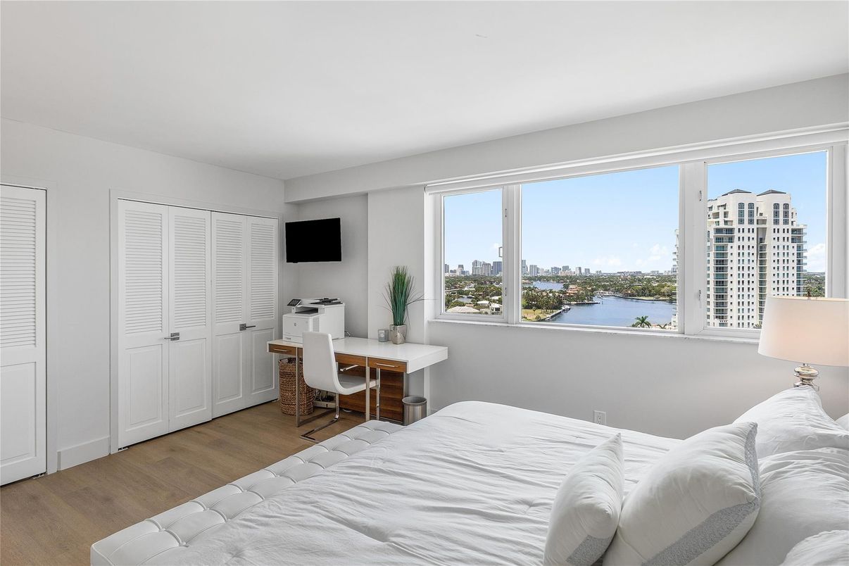 Bedroom, Home Office, Interior, Water, Wood Texture Flooring