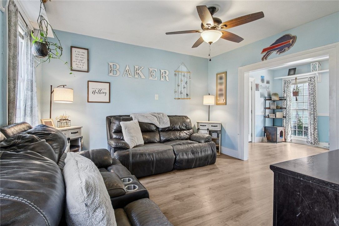 Home Theatre Room, Interior, Living room, Wood Texture Flooring