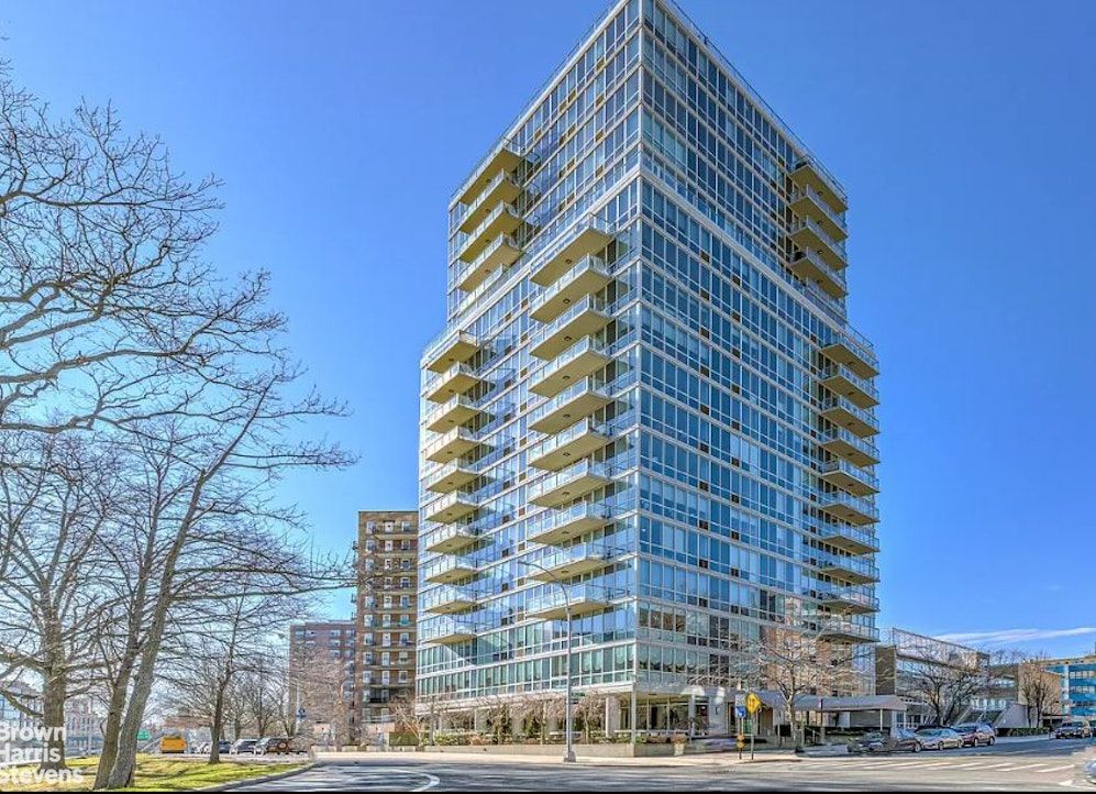 Exterior, Facade, Condo Building