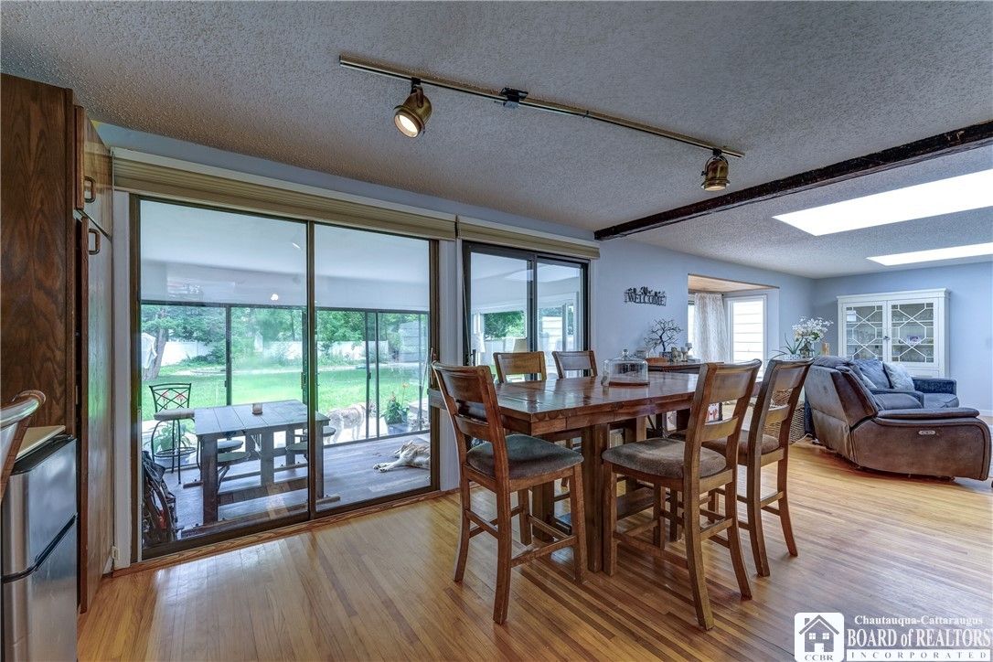 Dining room, Interior, Wood Texture Flooring