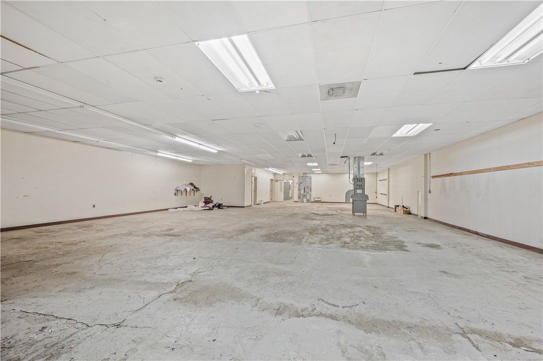 Interior, Recessed Lighting