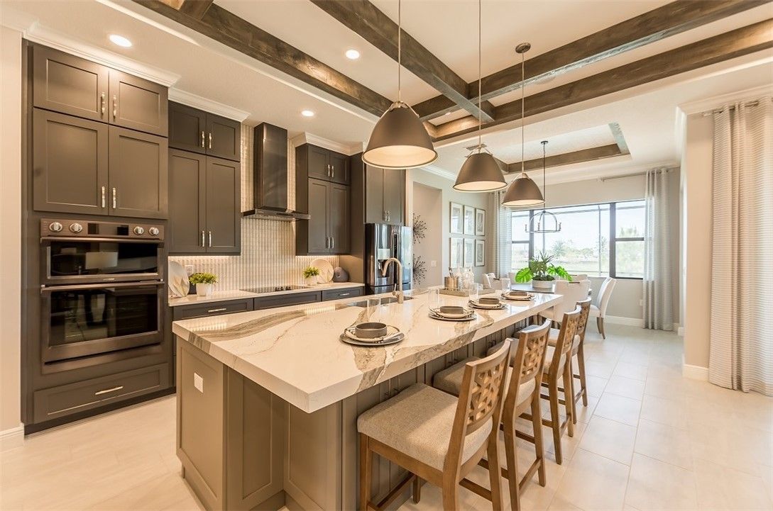 Dining room, Interior, Kitchen, Pendant Lights, Recessed Lighting, Stainless Steel Appliances, Wooden Beams