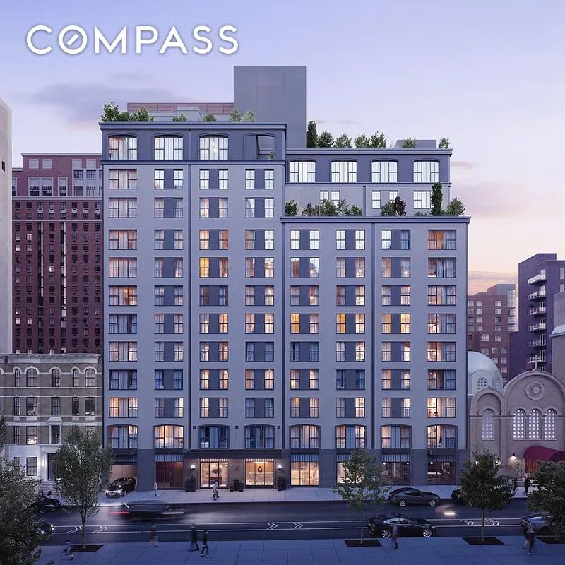 Exterior, Facade, Highrise