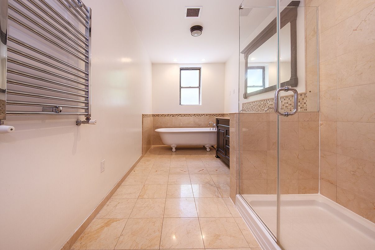 Bathroom, Free Standing Baths, Glass Shower, Interior