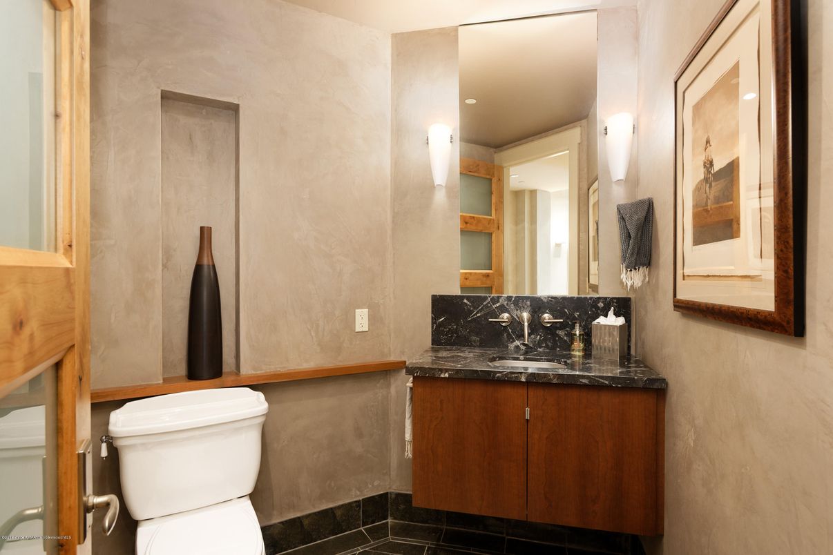 Bathroom, Interior