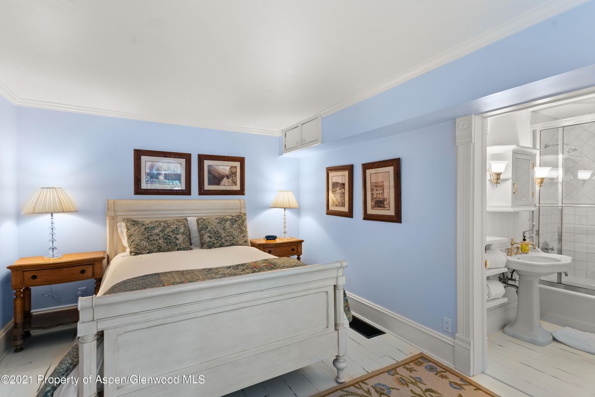 Bathroom, Bedroom, Interior