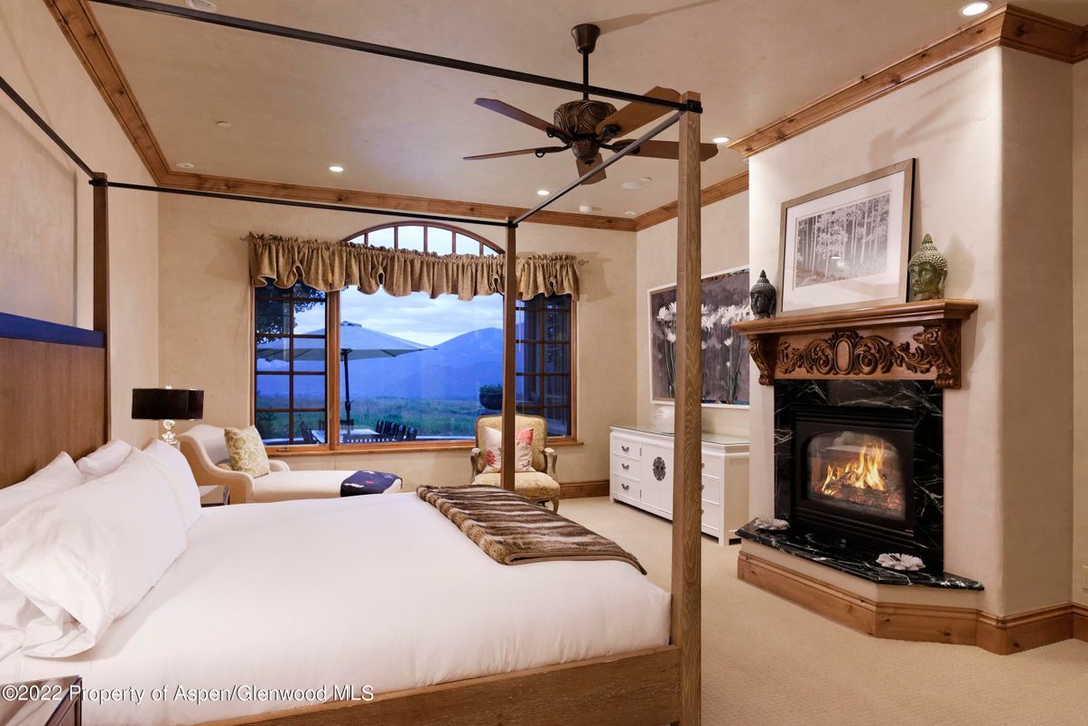Bedroom, Fireplace, Interior, Recessed Lighting