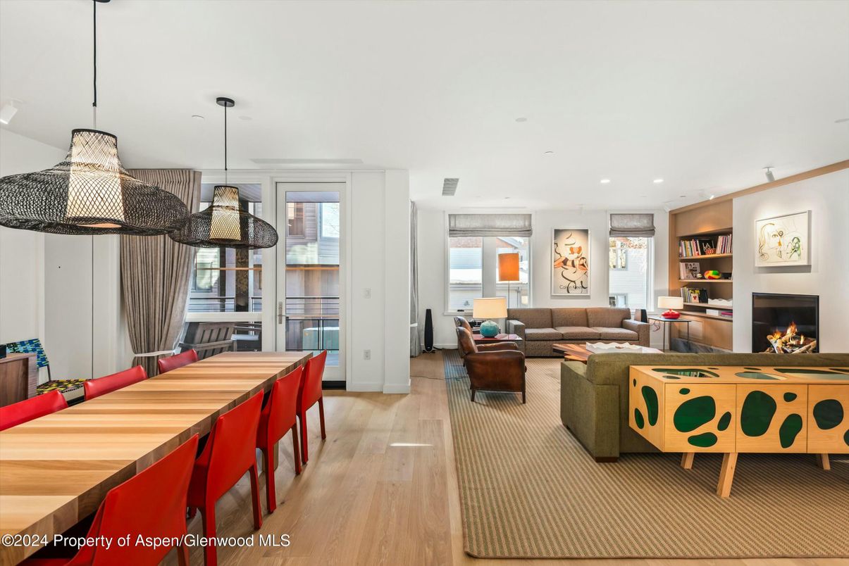 Fireplace, Interior, Living room, Pendant Lights, Recessed Lighting, Wood Texture Flooring