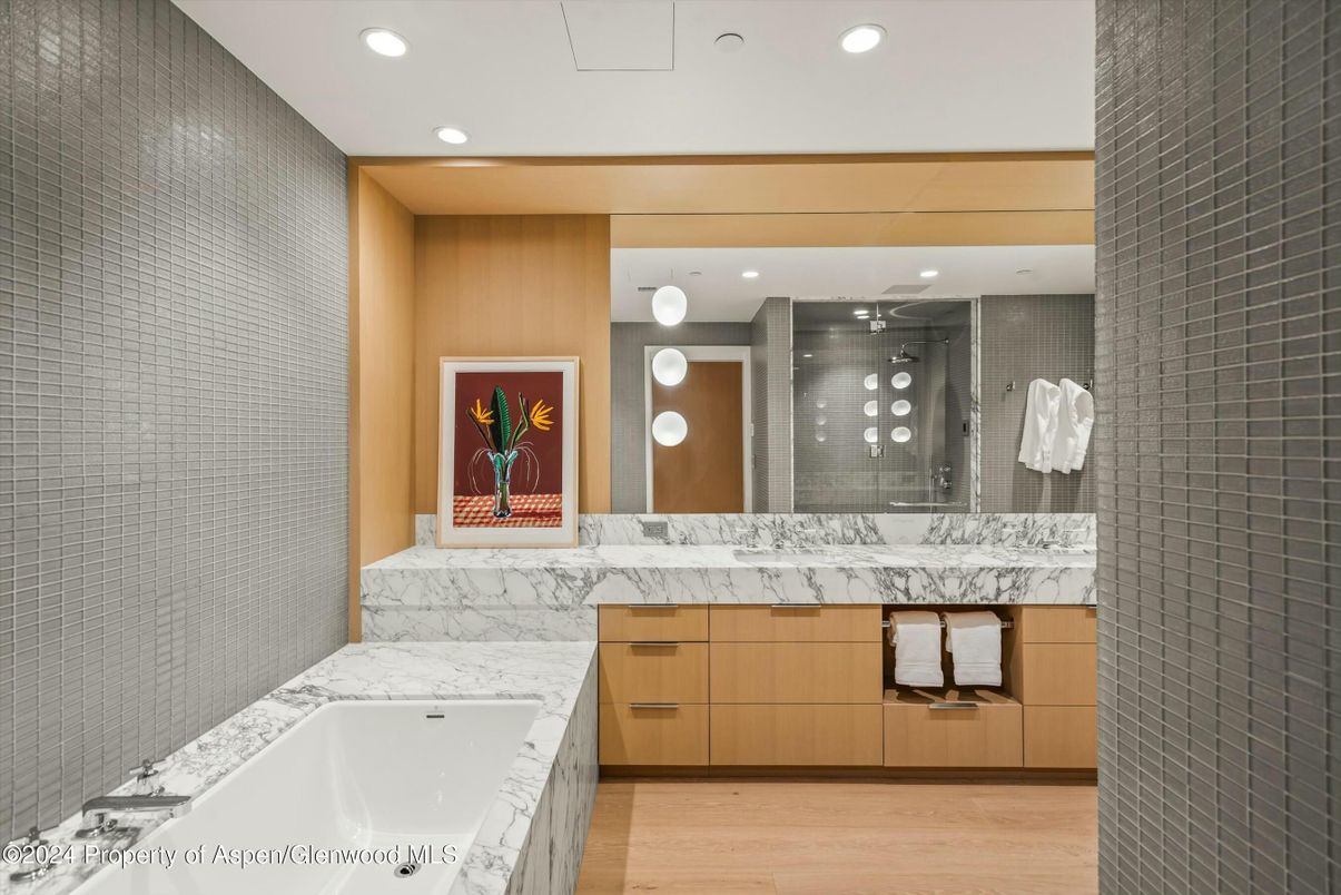 Bathroom, Dual Sink Vanities, Interior, Recessed Lighting, Wood Texture Flooring