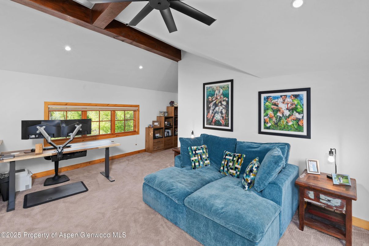 Home Office, Interior, Recessed Lighting, Wooden Beams
