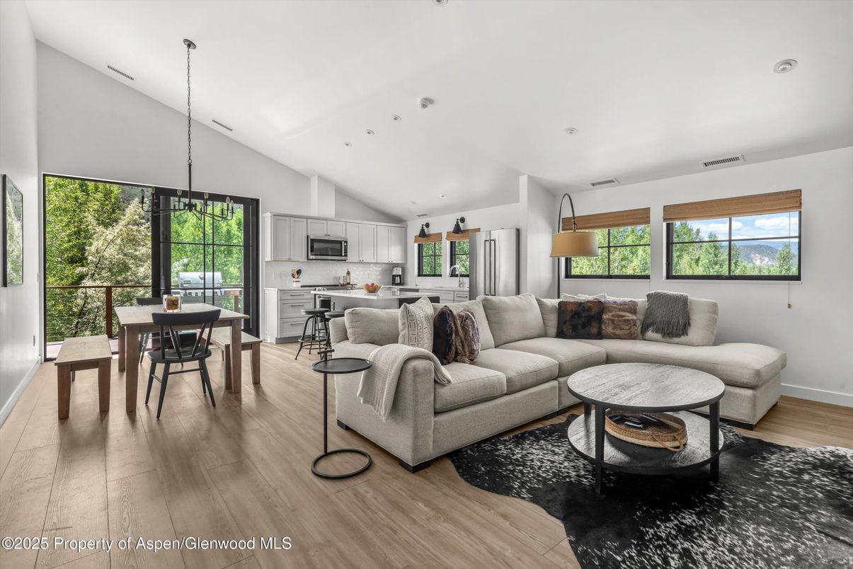 Dining room, Interior, Kitchen, Living room, Pendant Lights, Recessed Lighting, Wood Texture Flooring