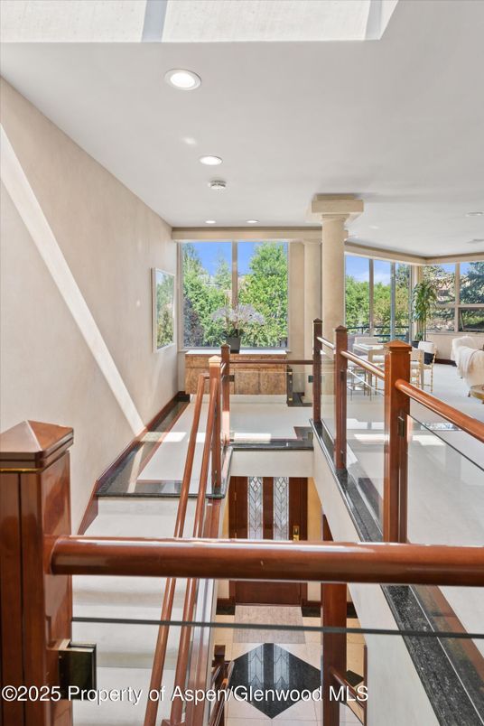 Interior, Recessed Lighting