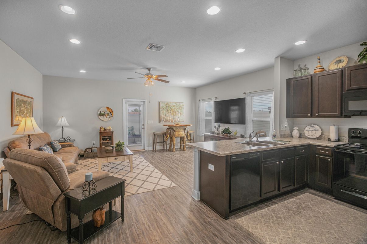 Dining room, Interior, Kitchen, Living room, Recessed Lighting, Wood Texture Flooring