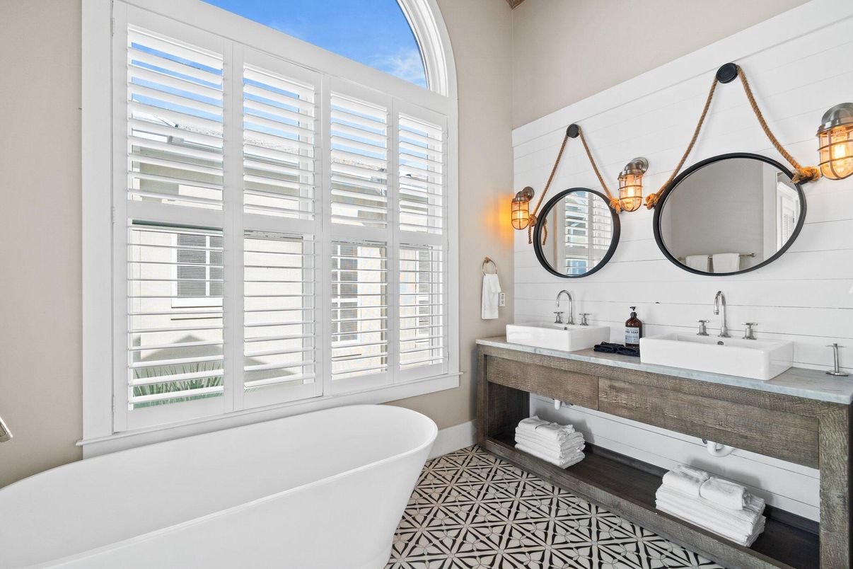 Bathroom, Dual Sink Vanities, Free Standing Baths, Interior