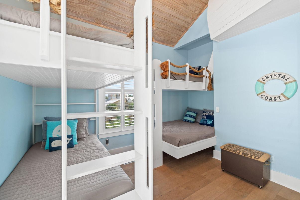 Bedroom, Interior, Wooden Ceilings, Wood Texture Flooring