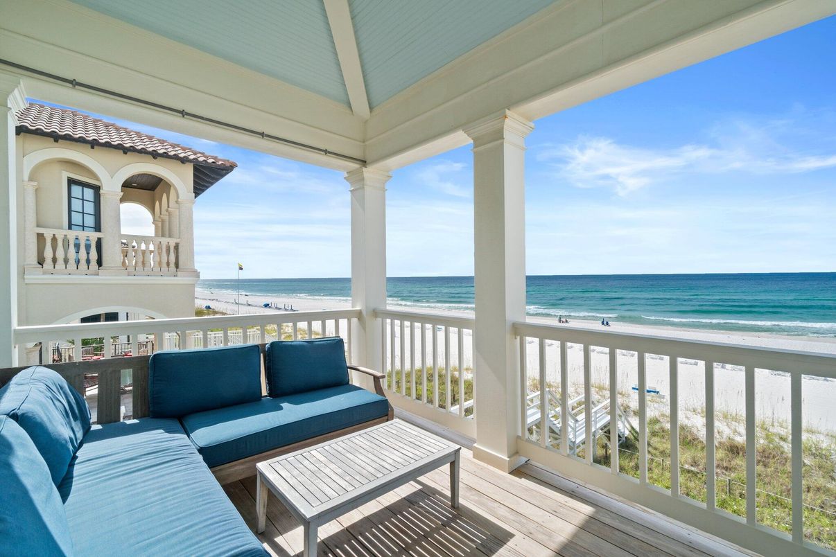 Water, Exterior, Living room, Other