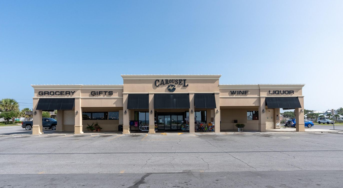 Exterior, Facade, None