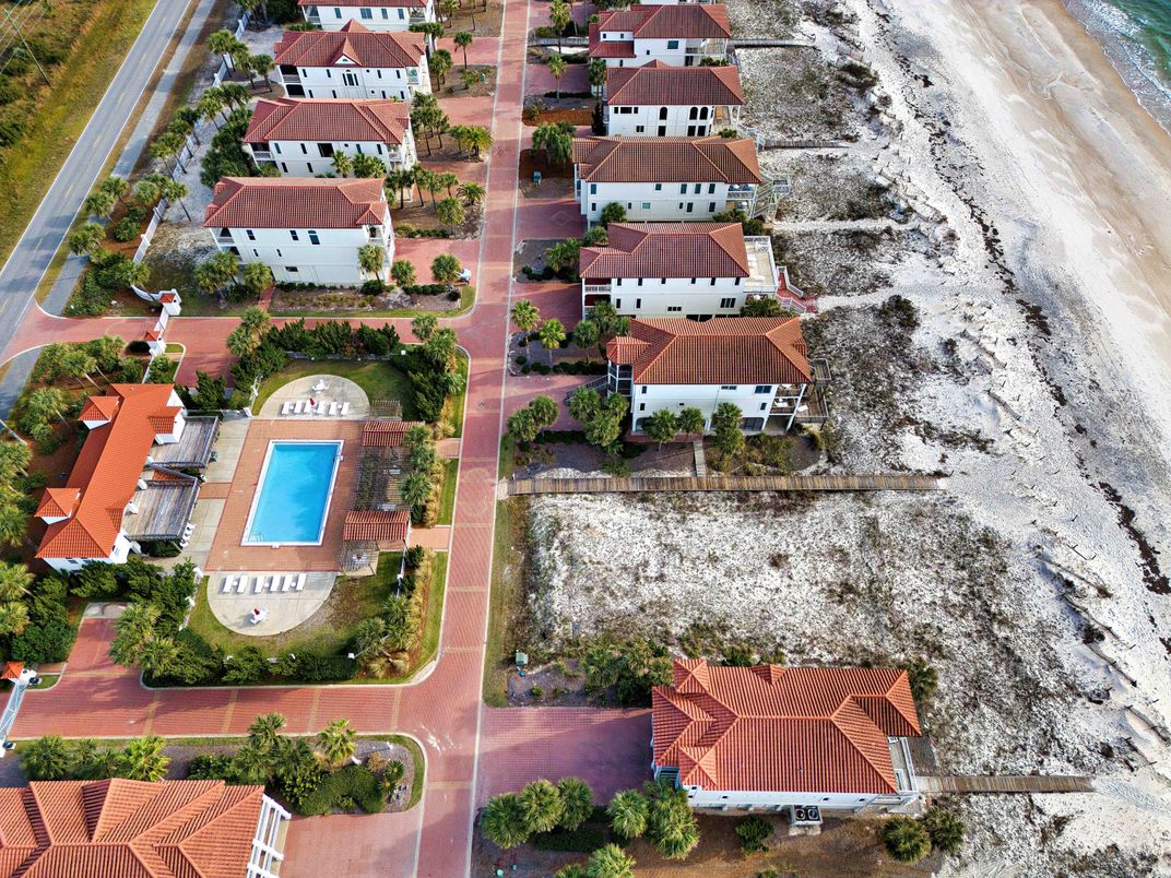 Exterior, Drone