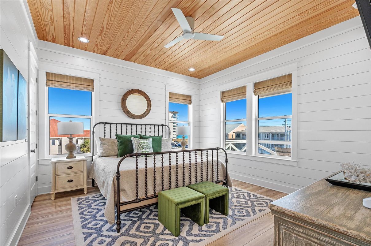 Bedroom, Interior, Recessed Lighting, Wooden Ceilings, Wood Texture Flooring