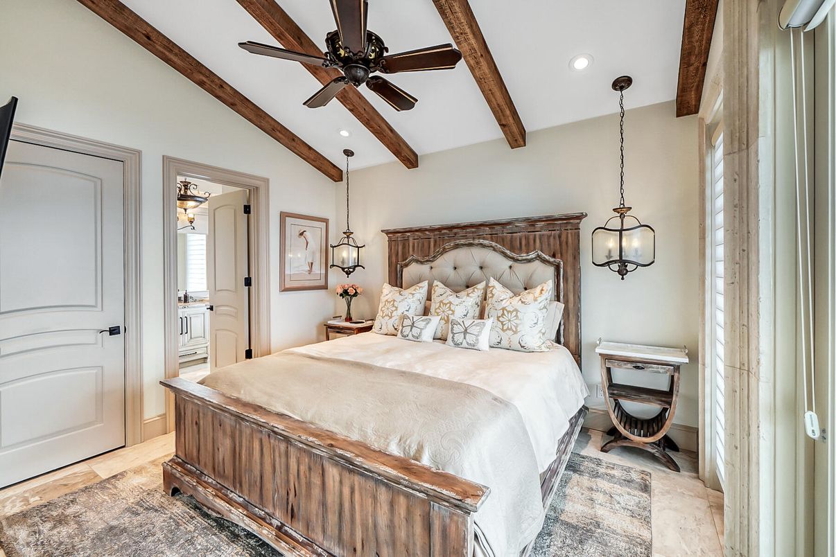 Bedroom, Interior, Pendant Lights, Recessed Lighting, Wooden Beams