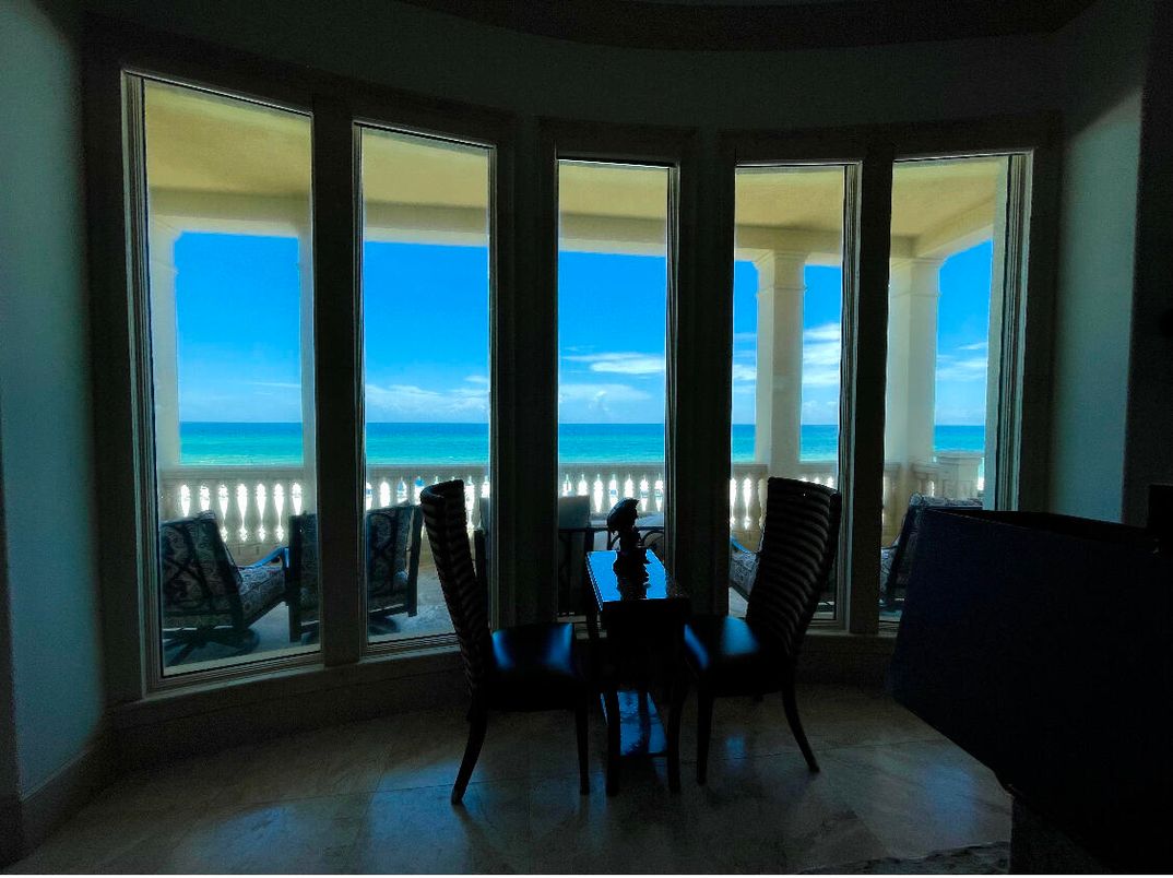 Dining room, Interior, Water