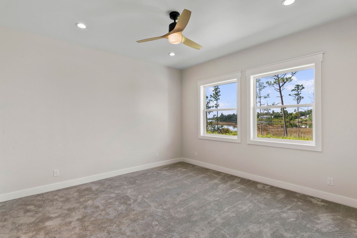 Empty room, Interior, Recessed Lighting