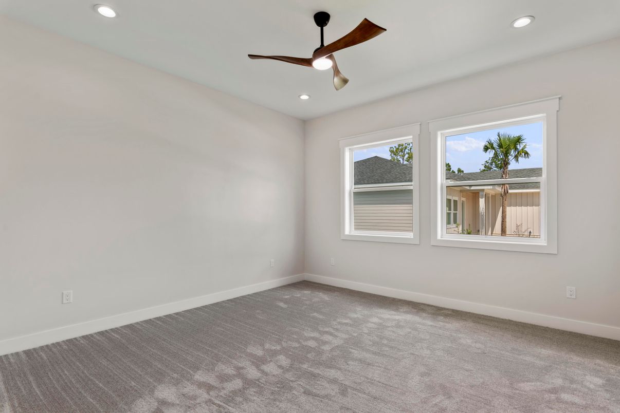 Empty room, Interior, Recessed Lighting