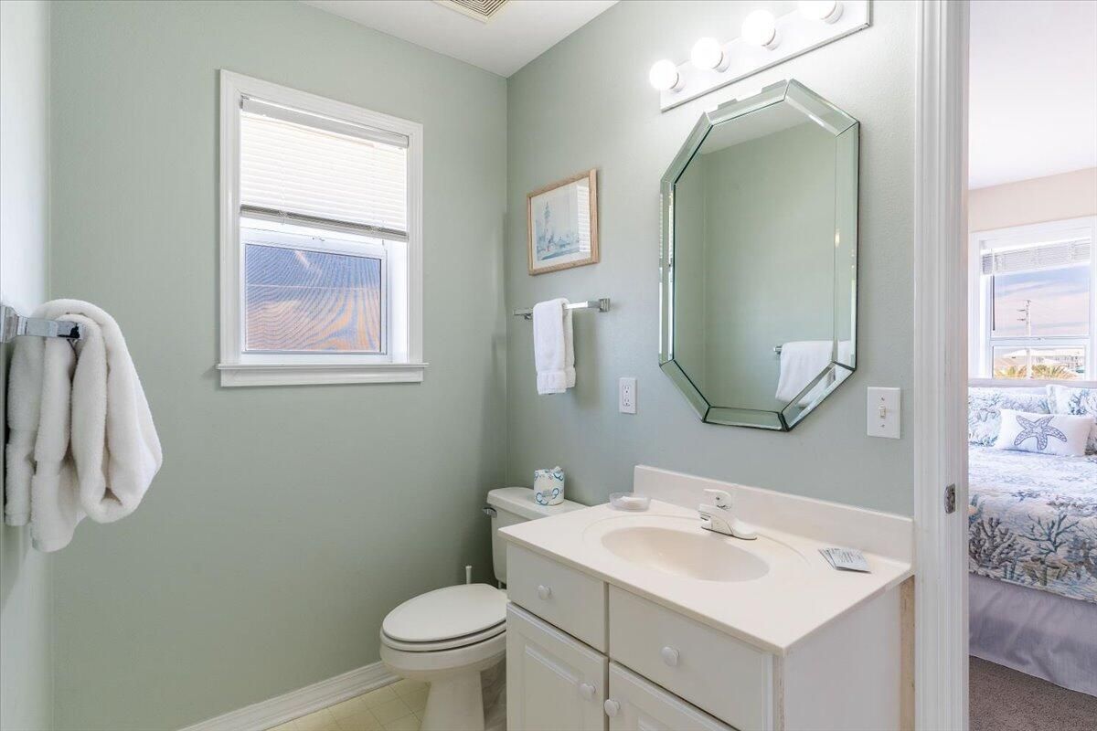 Bathroom, Bedroom, Interior