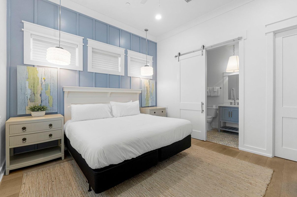 Bedroom, Interior, Pendant Lights, Recessed Lighting, Wood Texture Flooring