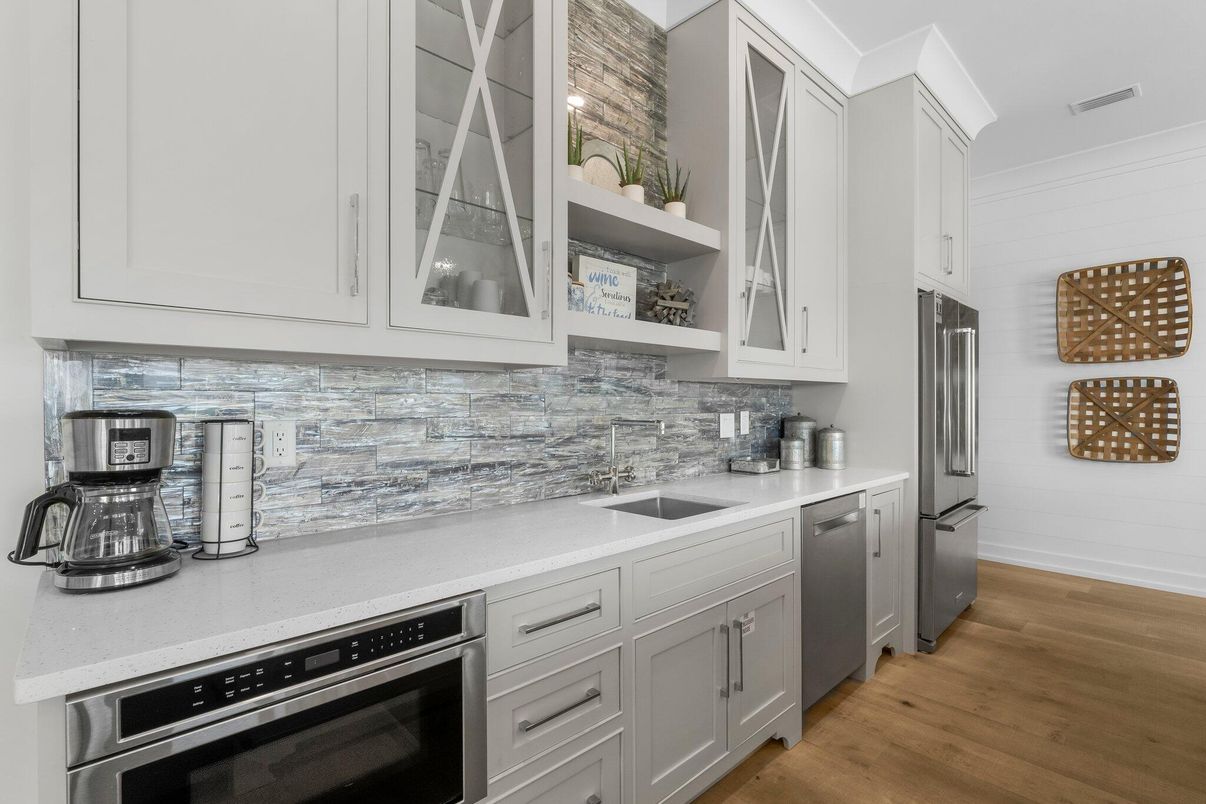 Interior, Kitchen, Stainless Steel Appliances, Wood Texture Flooring