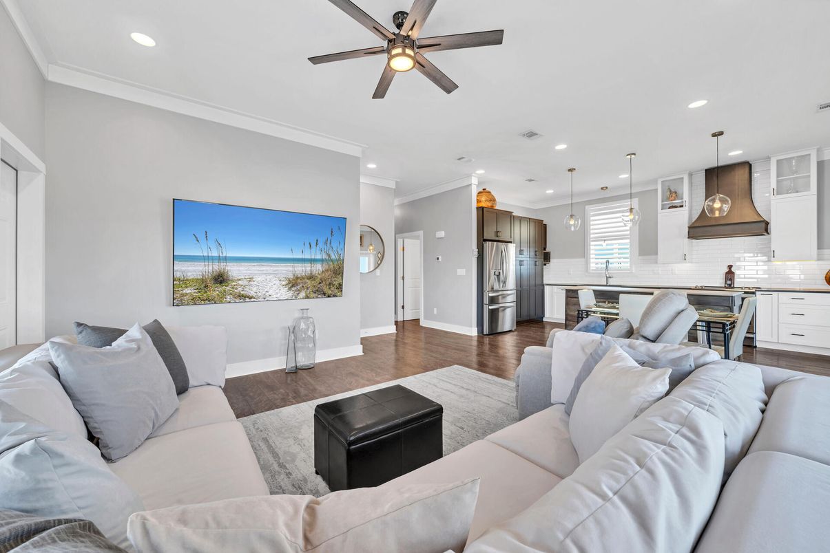 Interior, Kitchen, Living room, Pendant Lights, Recessed Lighting, Stainless Steel Appliances, Wood Texture Flooring