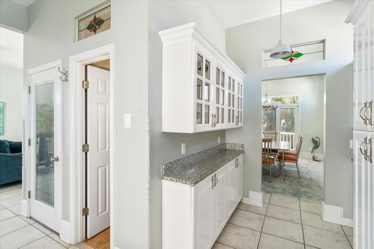 Dining room, Interior, Pendant Lights