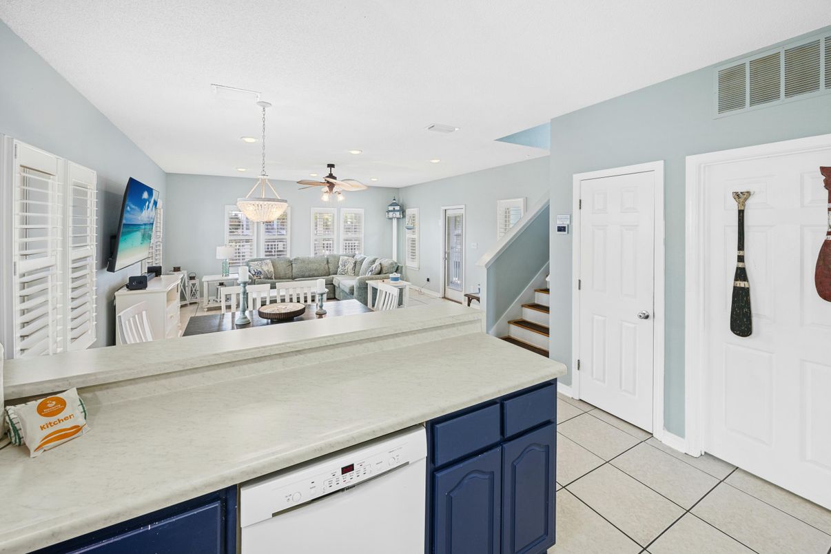 Dining room, Interior, Kitchen, Living room, Recessed Lighting