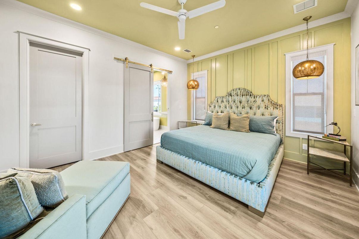 Bedroom, Interior, Pendant Lights, Recessed Lighting, Wood Texture Flooring