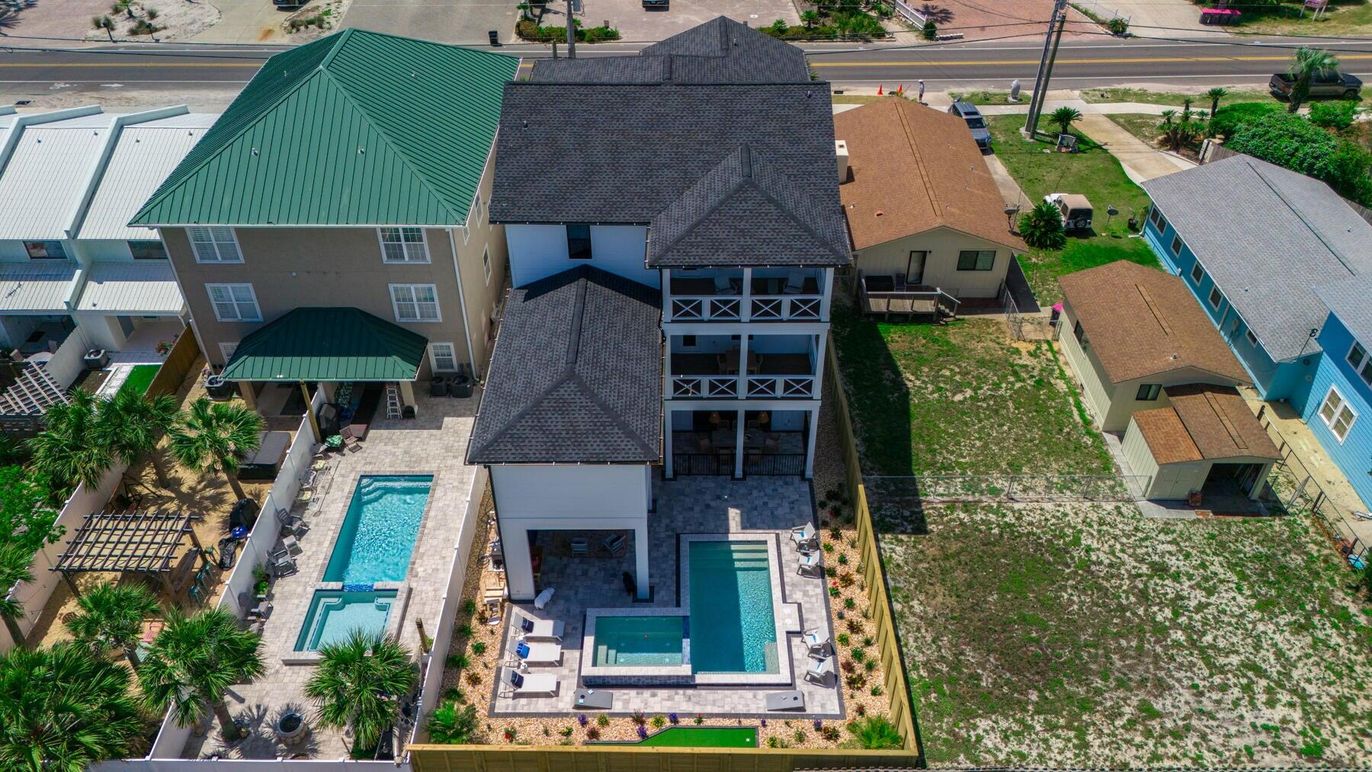 Exterior, Drone