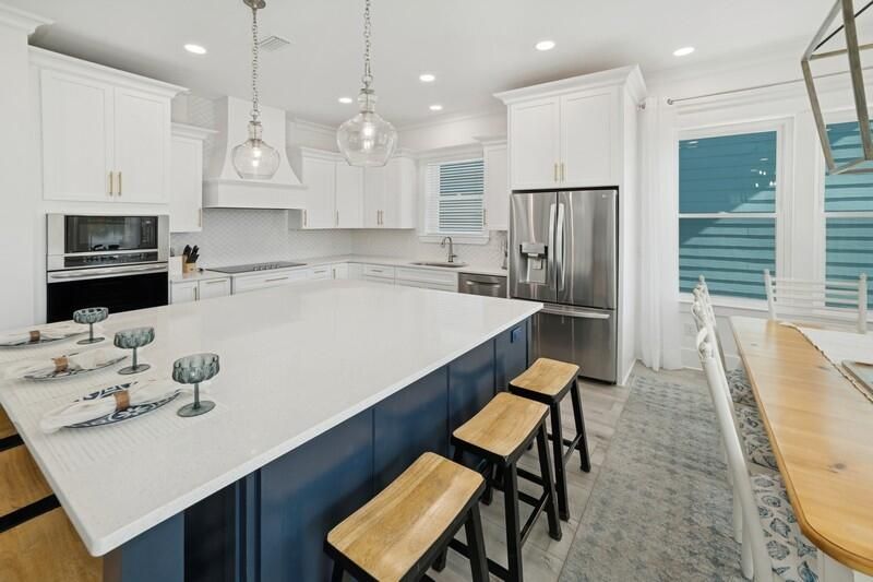 Interior, Kitchen, Pendant Lights, Recessed Lighting, Stainless Steel Appliances