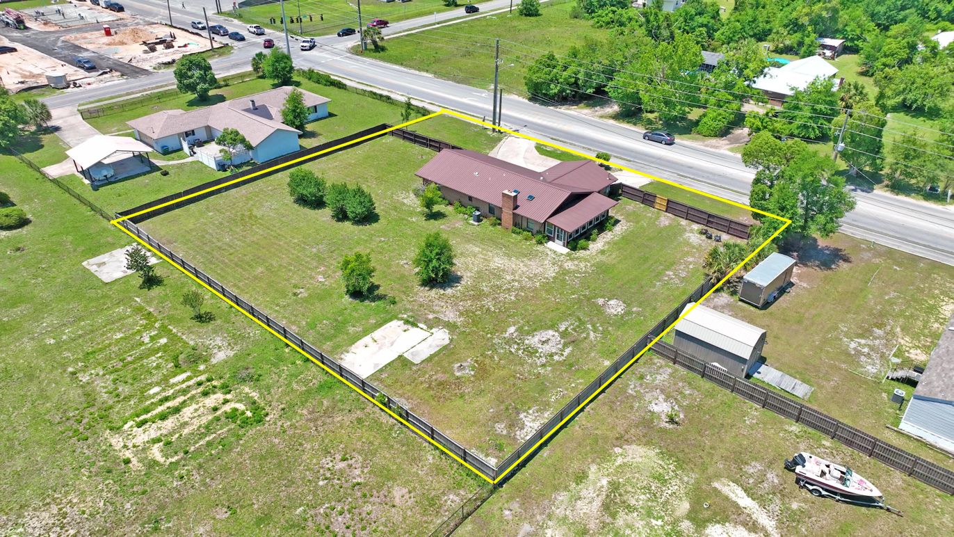 Exterior, Drone