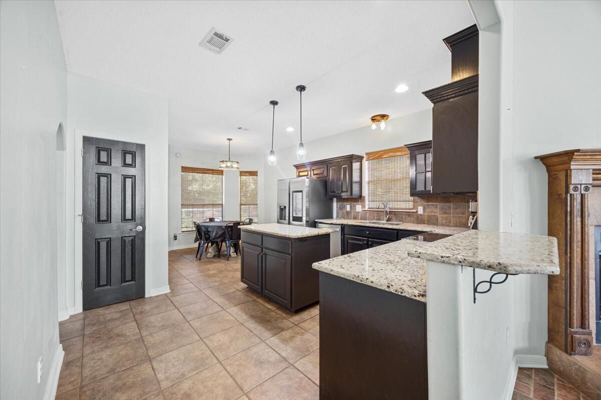 Dining room, Interior, Kitchen, Pendant Lights, Recessed Lighting