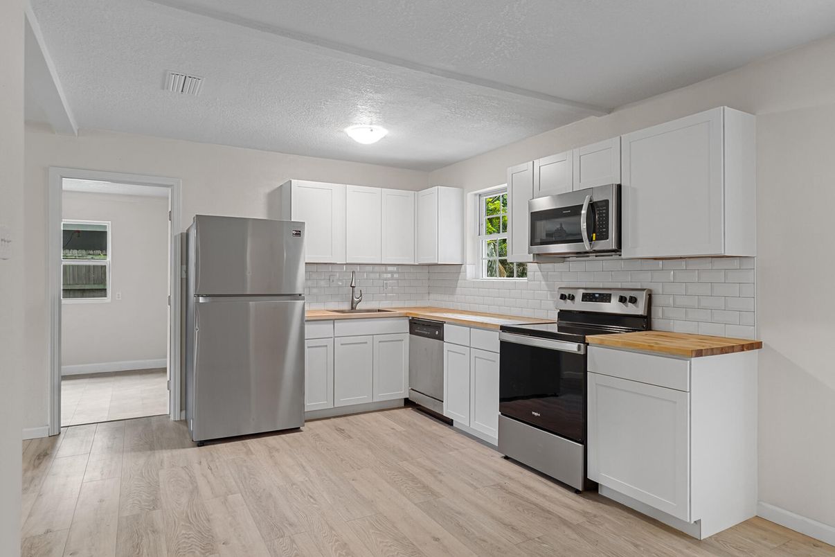 Interior, Kitchen, Stainless Steel Appliances, Wood Texture Flooring