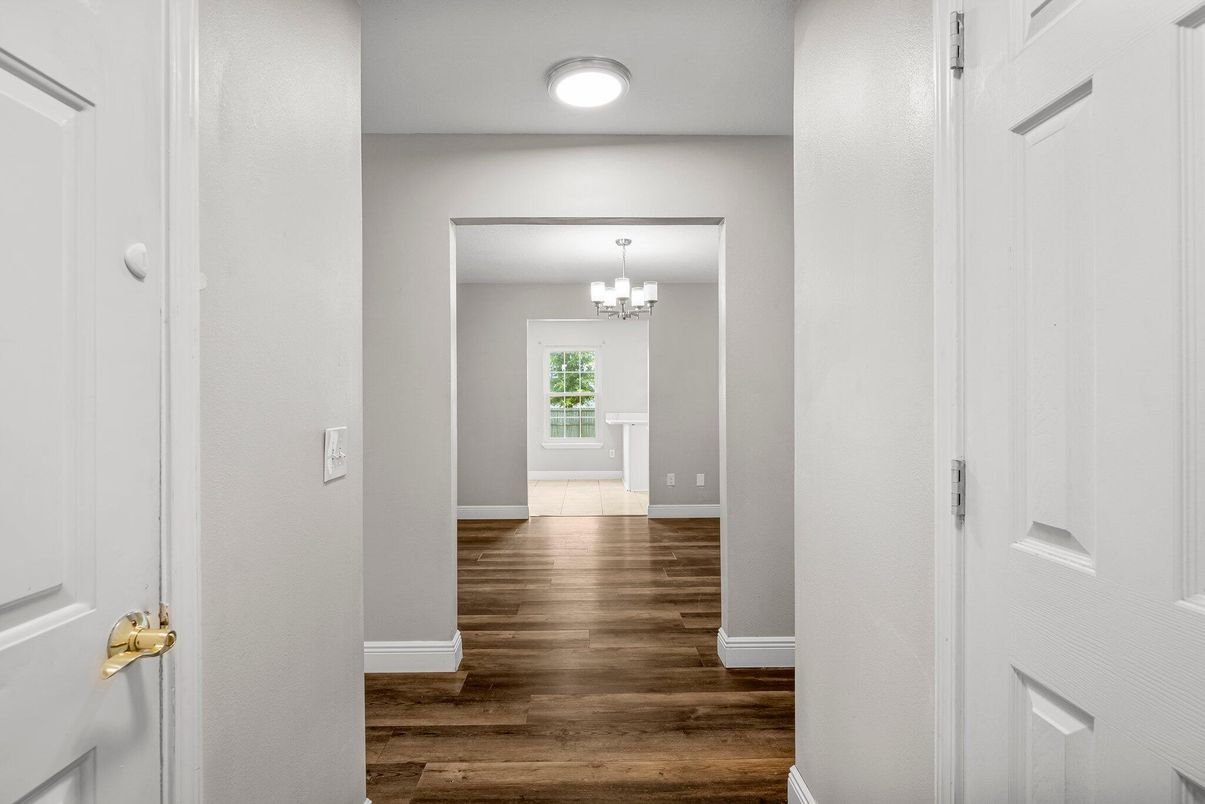 Chandelier, Interior, Wood Texture Flooring