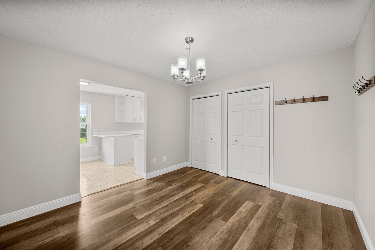 Chandelier, Empty room, Interior, Wood Texture Flooring