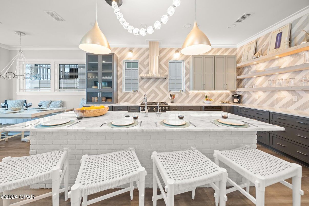 Interior, Kitchen, Pendant Lights, Wood Texture Flooring