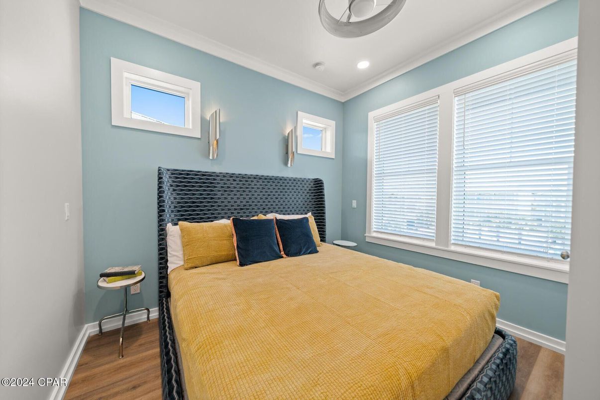 Bedroom, Interior, Recessed Lighting, Wood Texture Flooring