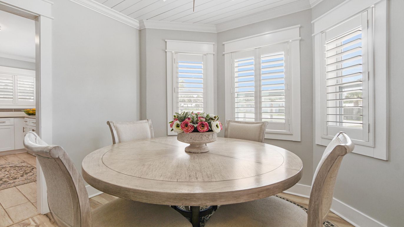 Dining room, Interior, Wood Texture Flooring